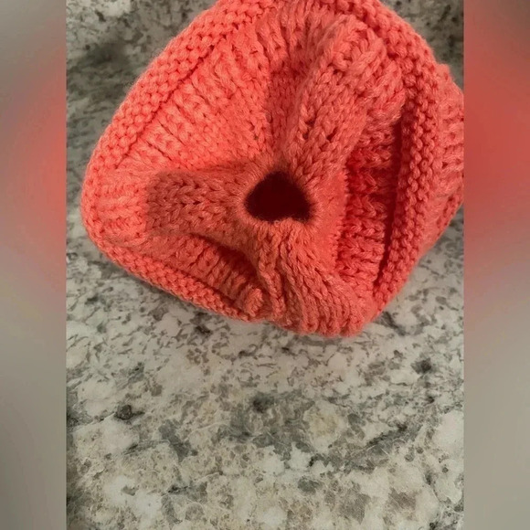 C.C. Children’s knit hat with ponytail hole. Pink/Salmon color - Picture 3 of 7